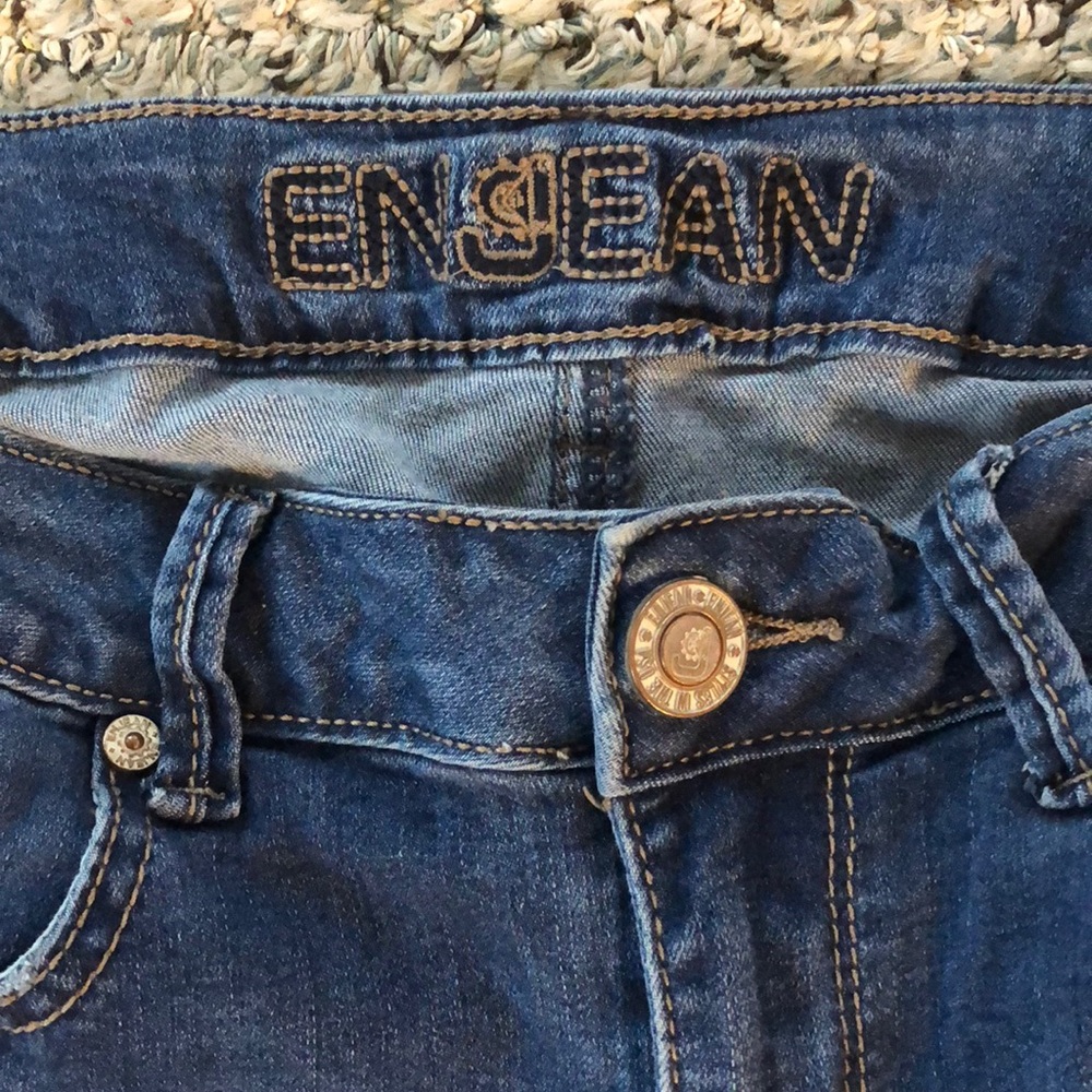 Enjean Jeans - Picture 5 of 8
